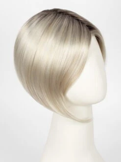 Rich Mono | Synthetic Lace Front Wig (Mono Top) -Switch Shine Store 67056271380 846819459092 32395422400623 1689186849536 Richmono LightChampagneRooted1