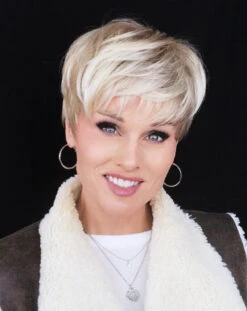 Pixie Wig By Ellen Wille | Mono Crown -Switch Shine Store IMG 2518